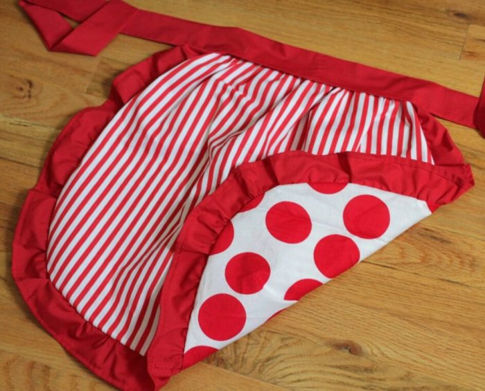 Half apron sewing pattern