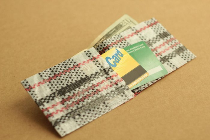 Minimalist wallet pattern